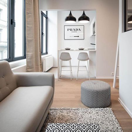 Studios Fully Equipped Near Place Stephanie Brüssel Exterior foto